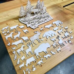 Wooden Montana Map Track with Massive Montana Animal Pack
